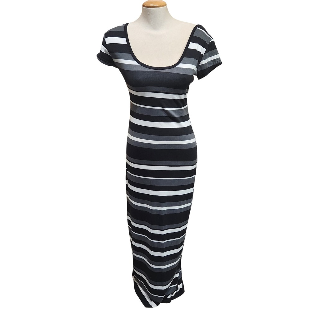 Derek Heart Striped‎ Maxi Dress Scoop Neck Short Sleeve Black Gray White S